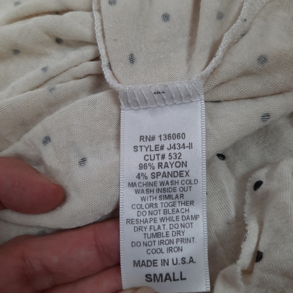 We‎ The Free Tunic Tee-Shirt Cream with Navy Polka Dots Size Small Women's - Picture 6 of 6